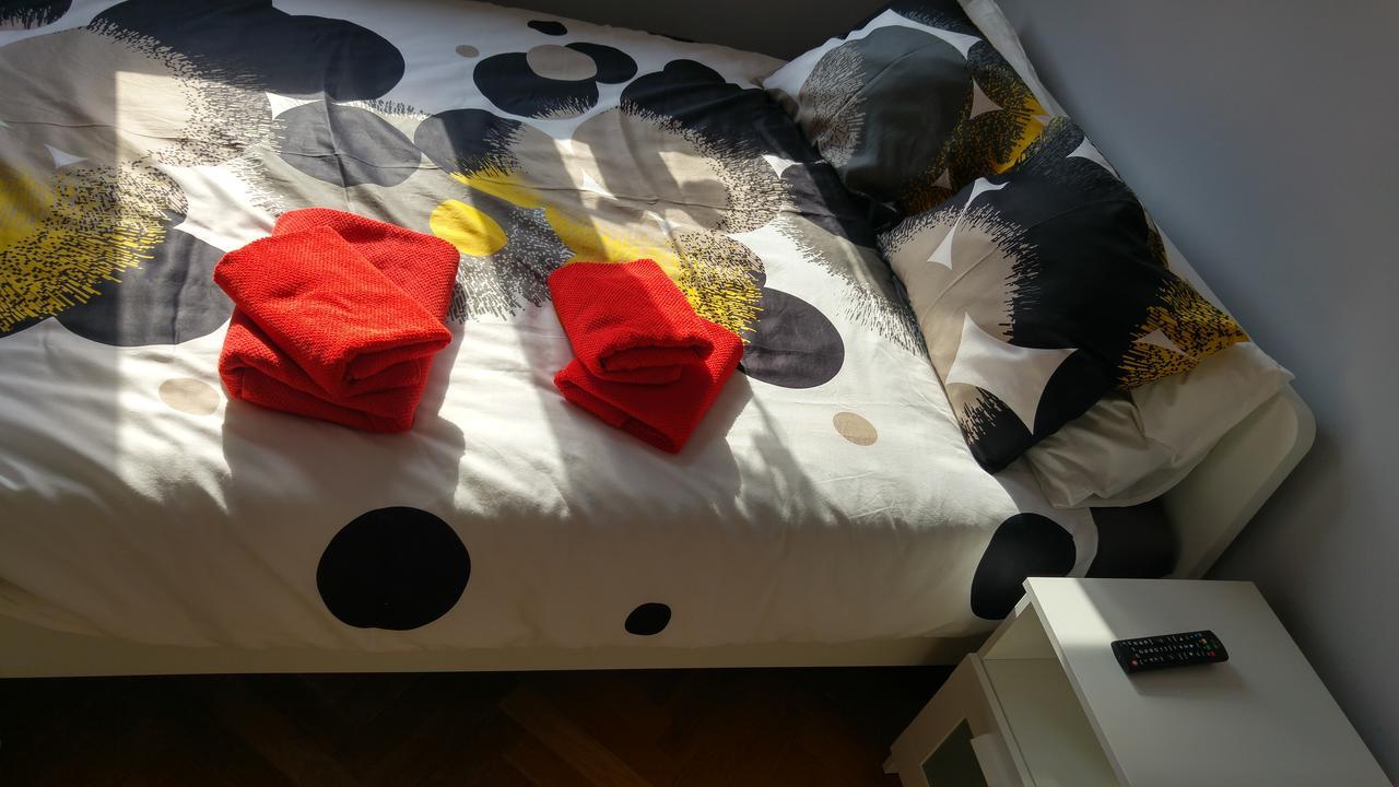 ורשה Rent0Nline Niepodleglosci Rooms Metro מראה חיצוני תמונה