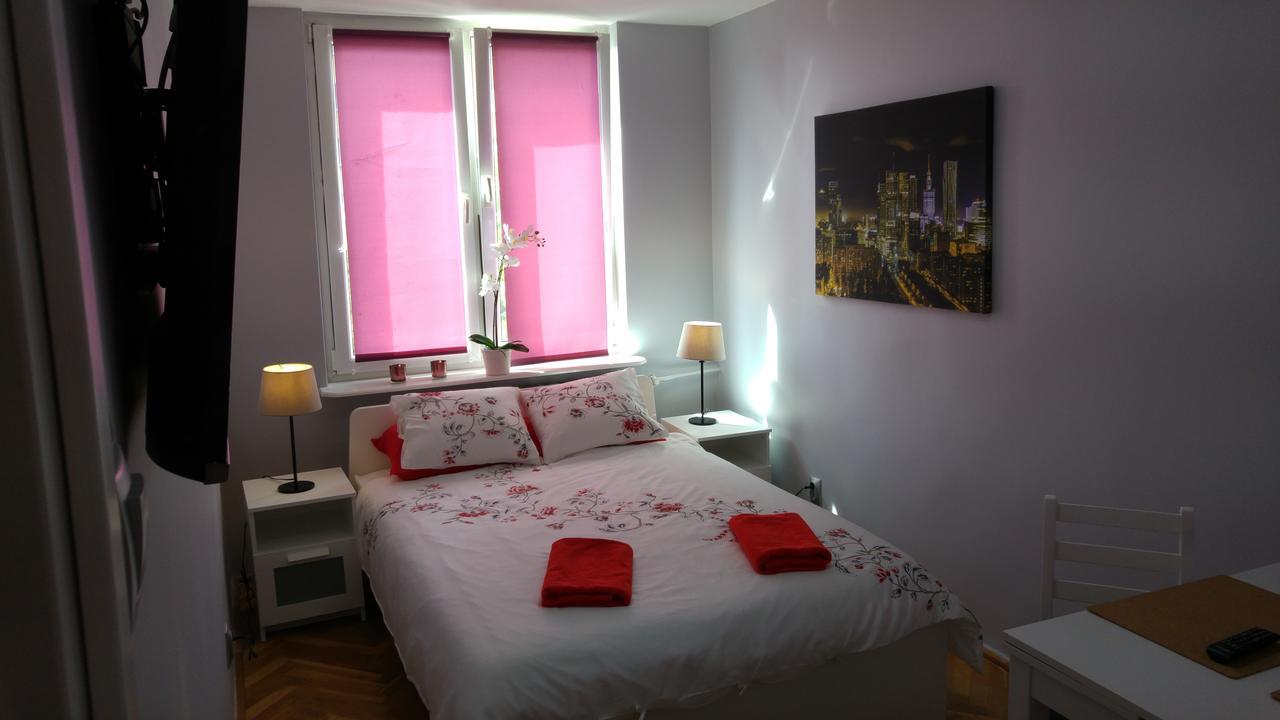 ורשה Rent0Nline Niepodleglosci Rooms Metro מראה חיצוני תמונה